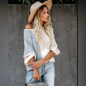 VICI - City View Colorblock Balloon Sleeve Sweater